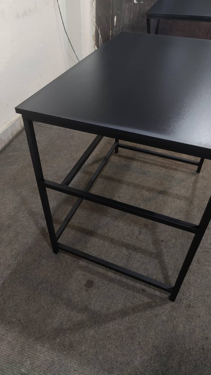 study table 0