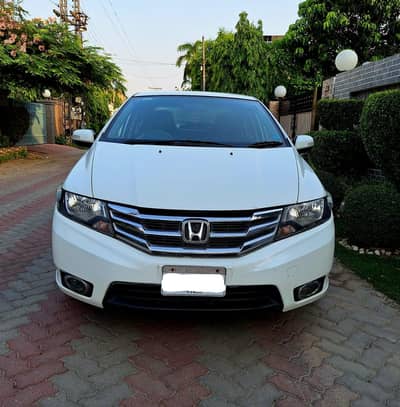 Honda City IVTEC 2017 Total Genuine Low Milage