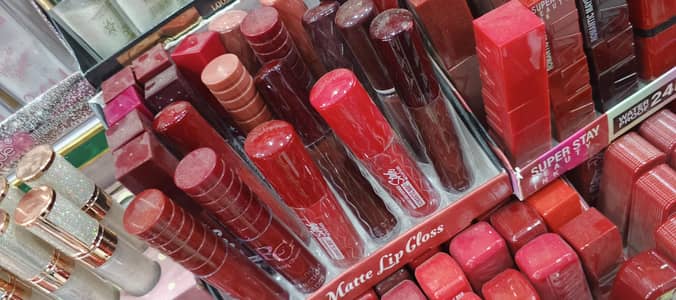 Lipstick & Lip Gloss Set Matte + Glossy Retail & Wholesale Available