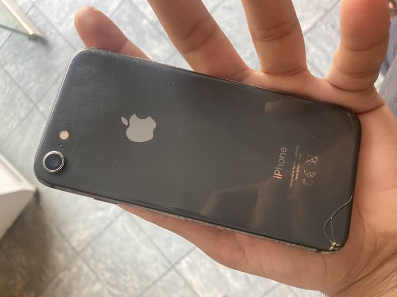 Apple iPhone 8 2