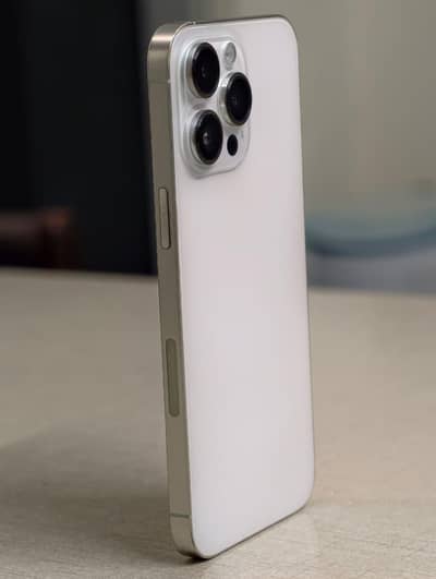 Apple iPhone 14 Pro Max jv