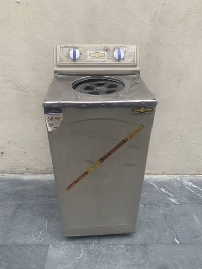 Dryer or washing machine