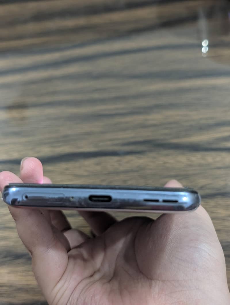 One Plus 9 5g 2