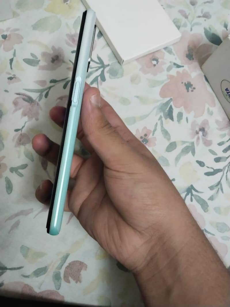 OPPO A52 4