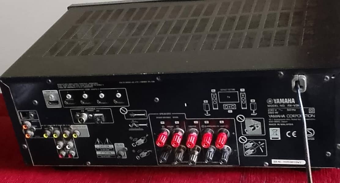 base with amplifier with remote 5