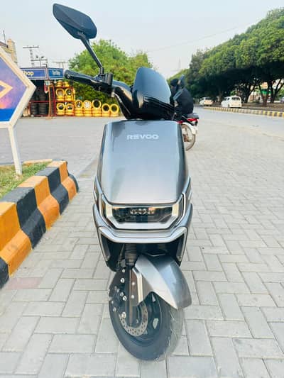 Electric Scoty For Sale (Revoo A12)