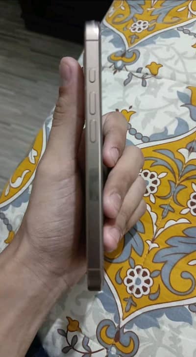 Apple iPhone 16 Pro Max