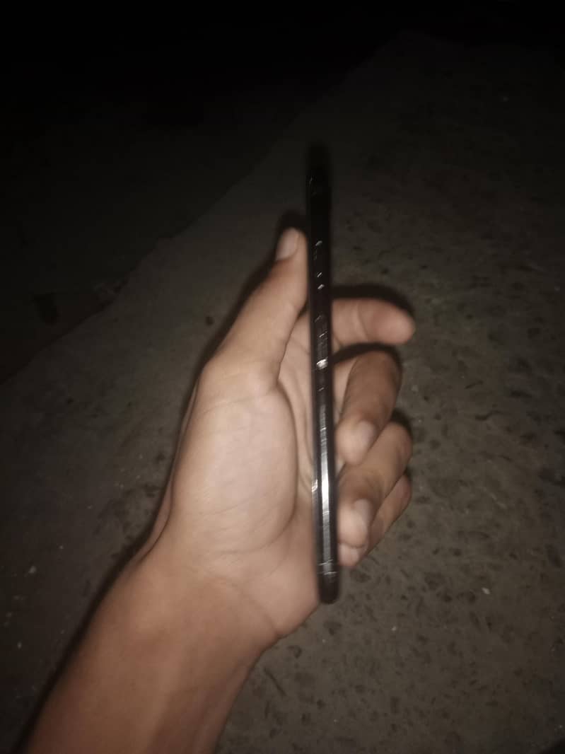 Apple iPhone 7 4