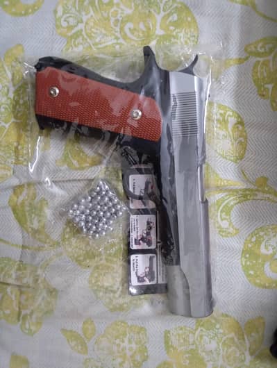 Metal Gun