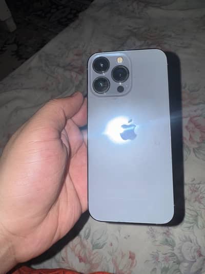 Apple iPhone 13 Pro jv