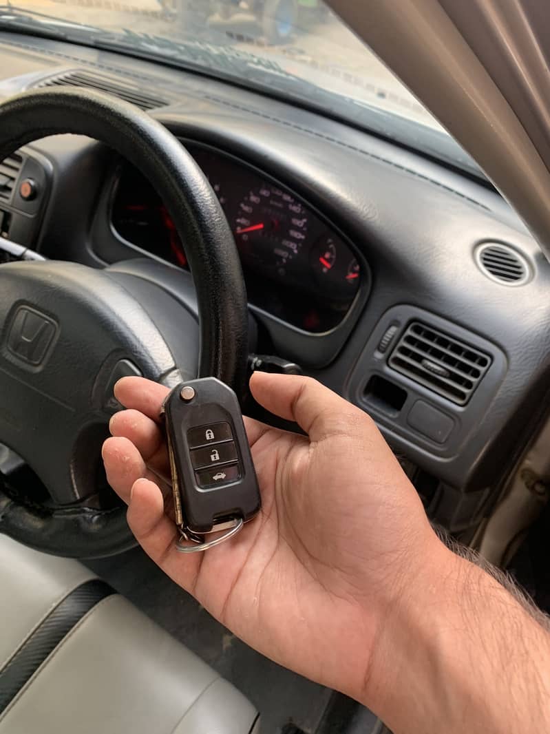 Civic 16
