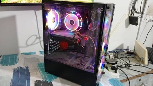 i5 8th custom build with led 32 inch haire Q led