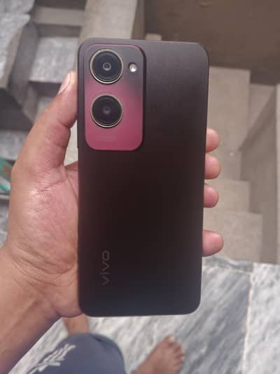 Vivo Y18