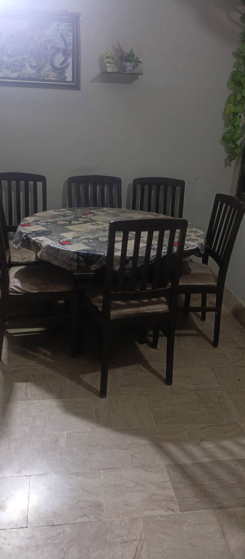 dining table sel 0