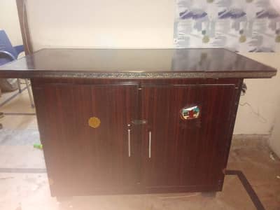 Big size iron stand urgenr sale