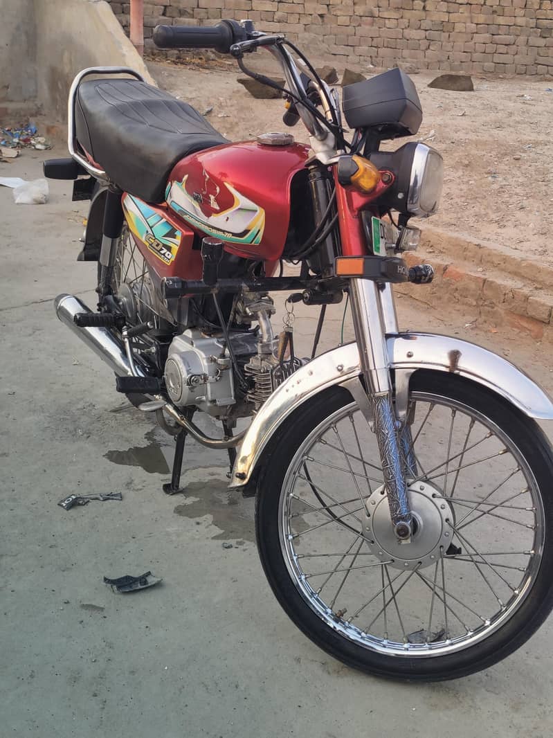 CD 70cc 0
