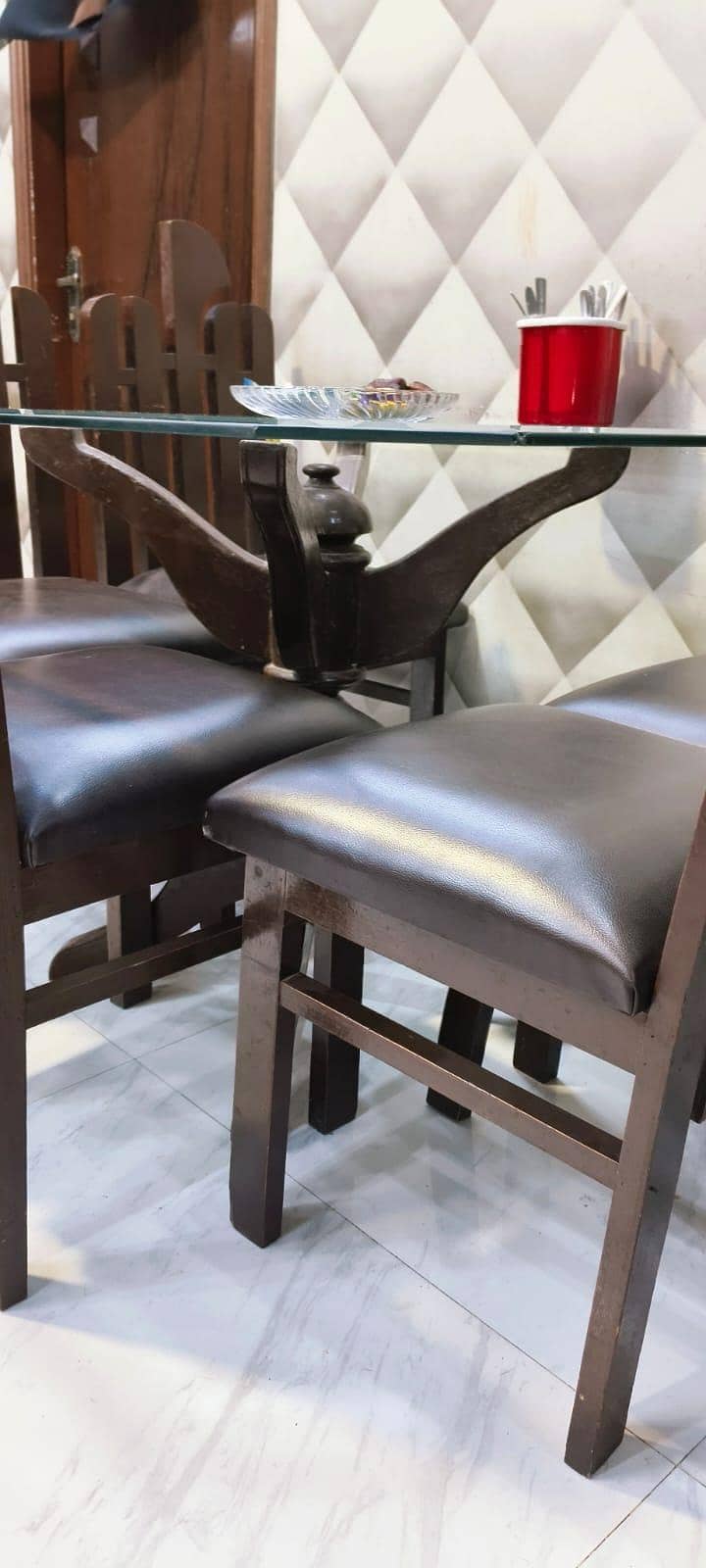 DINING TABLE AND CHAIRS 2