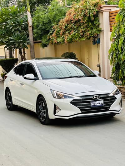 Hyundai Elantra 2022 GLS