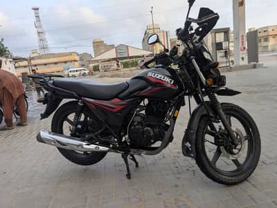 suzuki GR150 Bike with accessories