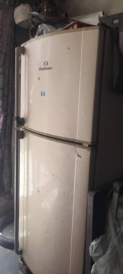 Dawlance fridge  03224539861