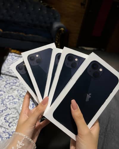 Apple iPhone 13 JV