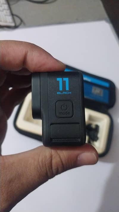 GoPro Hero11 Black with extra enduro battery 10/10 condition
