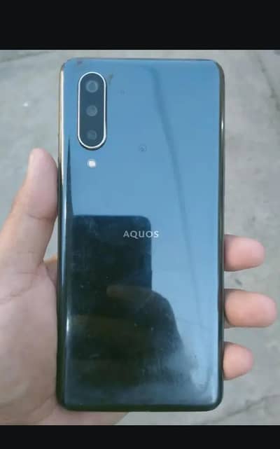 Sharp Aquos Zero