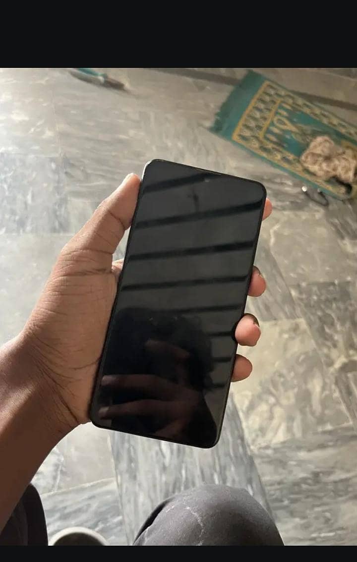 Sharp Aquos Zero 1