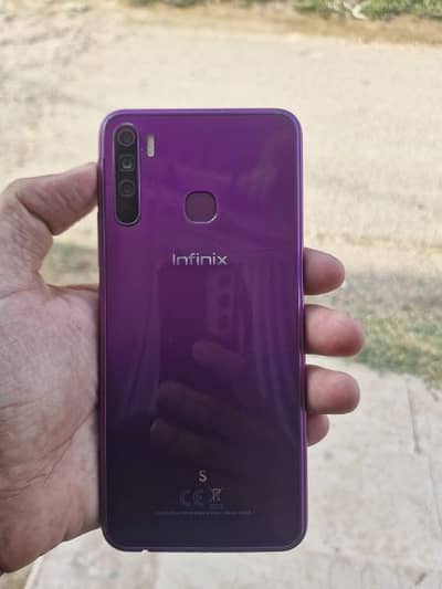 Infinix 4/64 with box
