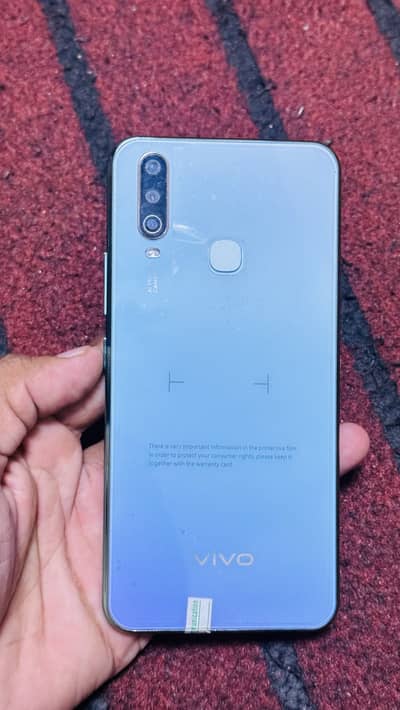 vivo y17