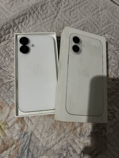 Apple iPhone 16
