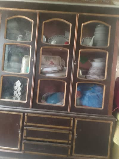 pur lkri ka bna h two parts ma h urgent sell