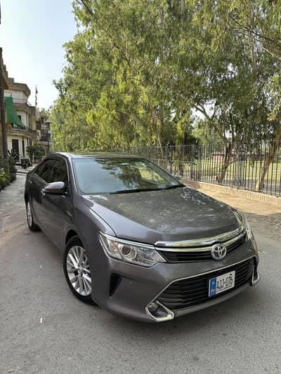 Toyota Camry 2015