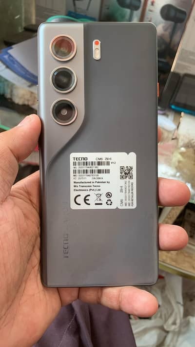 Tecno CAMON 40 Pro