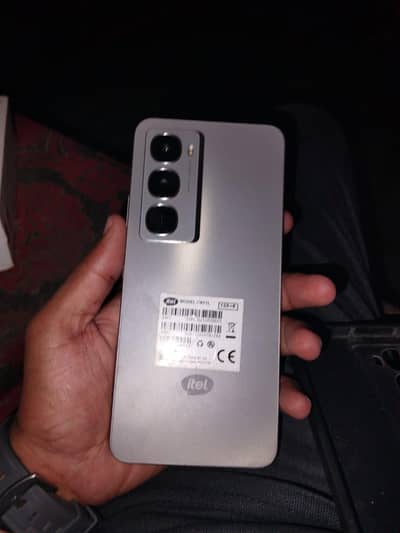 Itel City 100