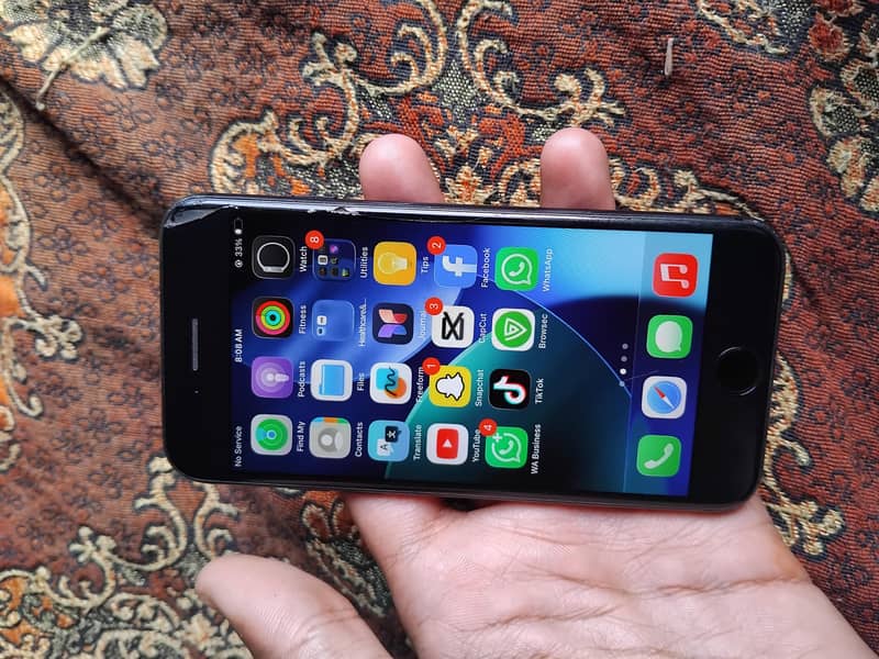 iPhone SE 03211538092 WhatsApp number 2