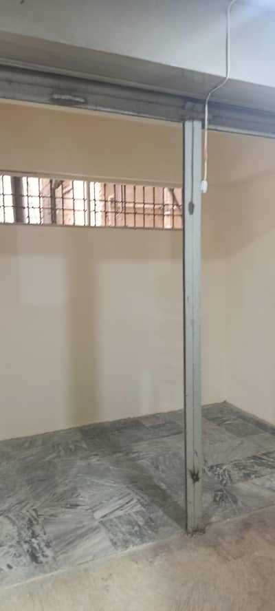 PRIME LOCATION SHOP FOR SALE