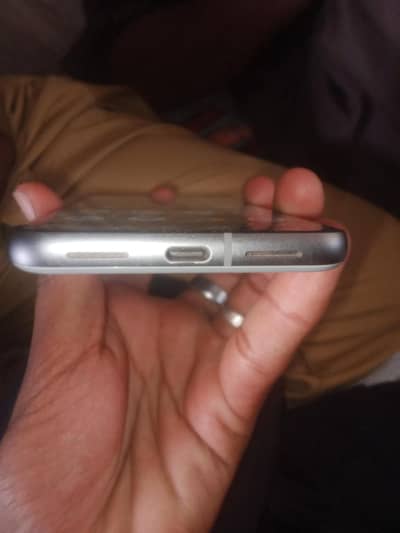 Google Pixel 8
