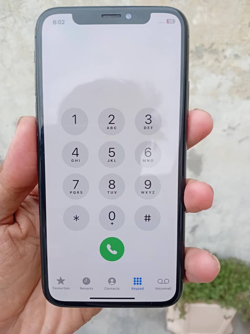 Apple iPhone X 4
