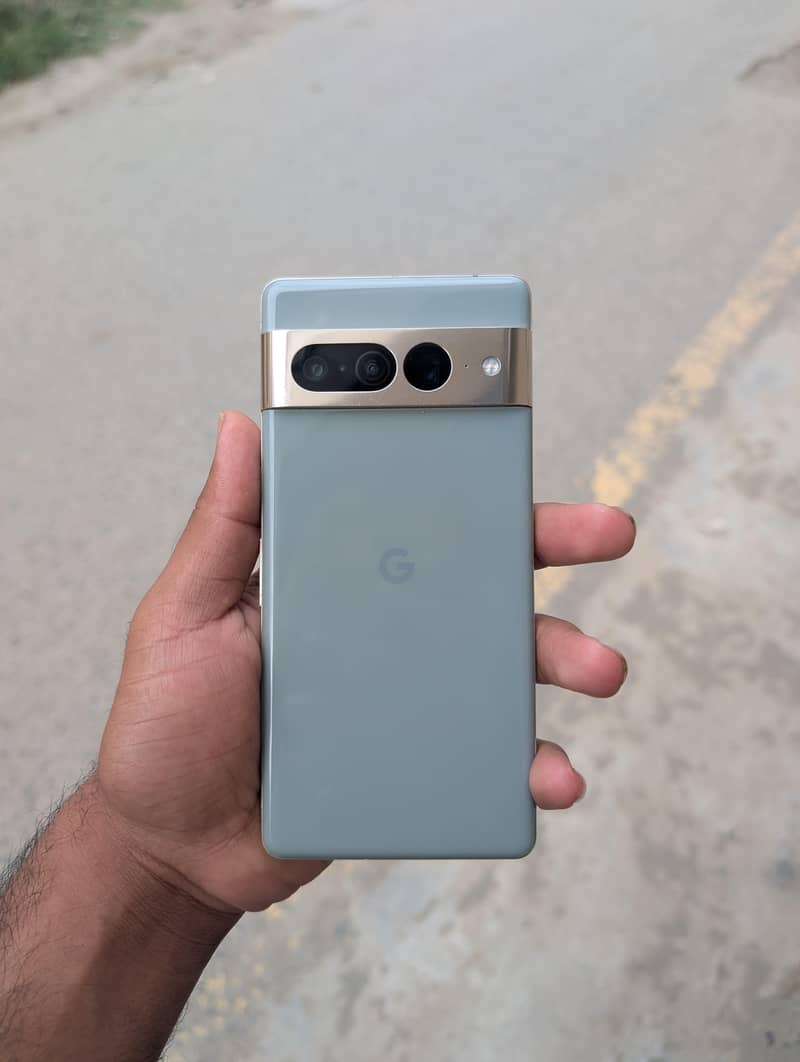 Google Pixel 7 Pro 0