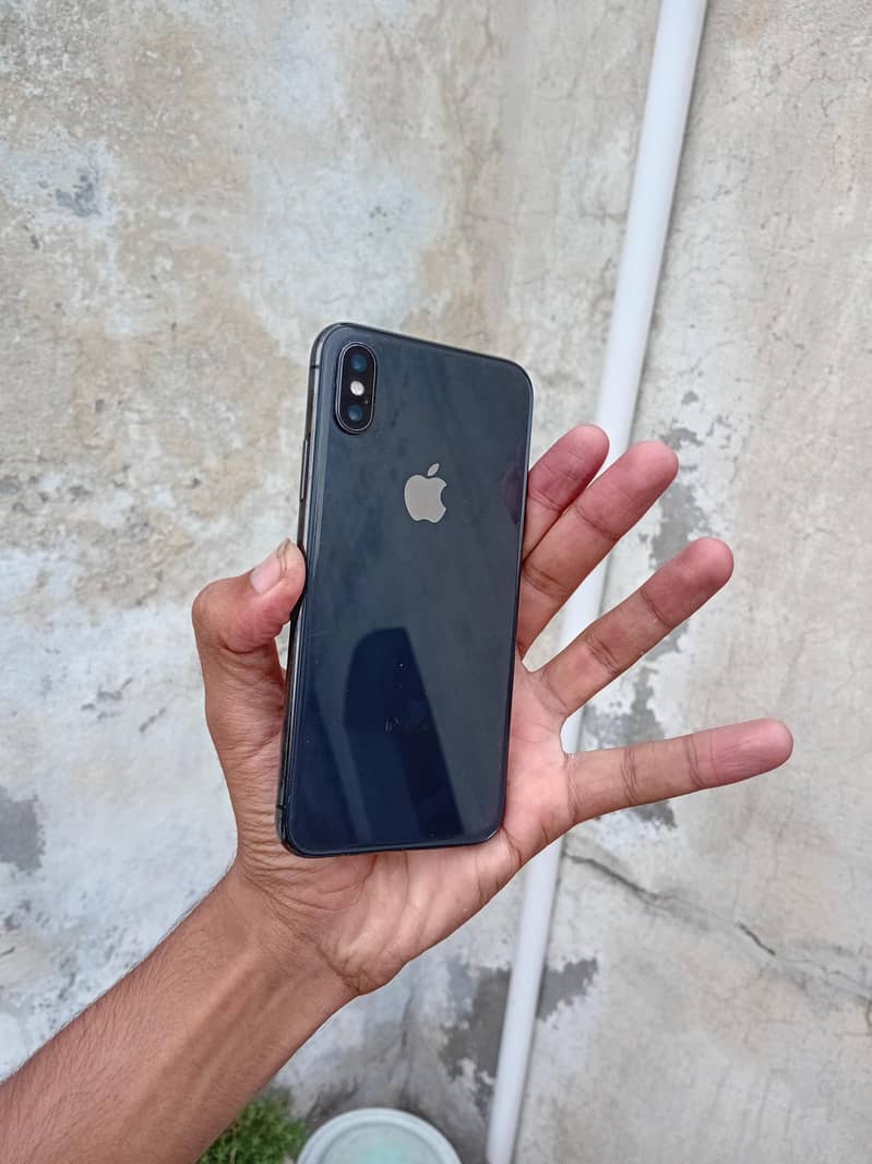 Apple iPhone X 6