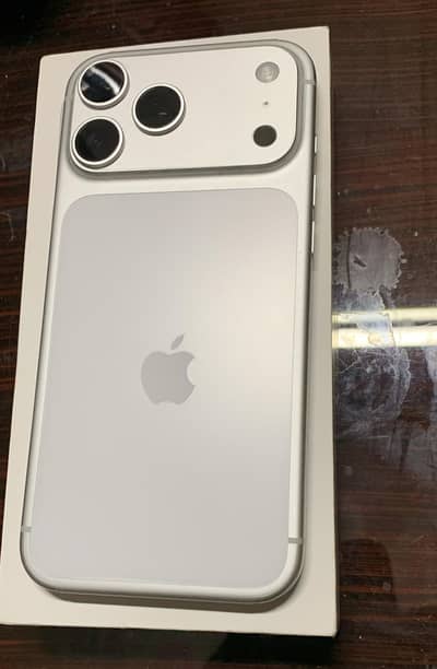 Apple iPhone 17 Pro Max