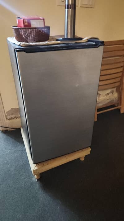 Room Refrigerator