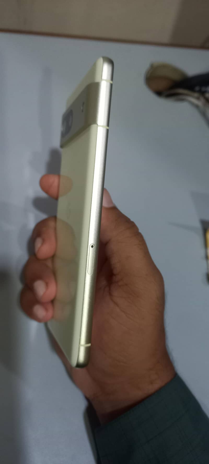 Google Pixel 7 4