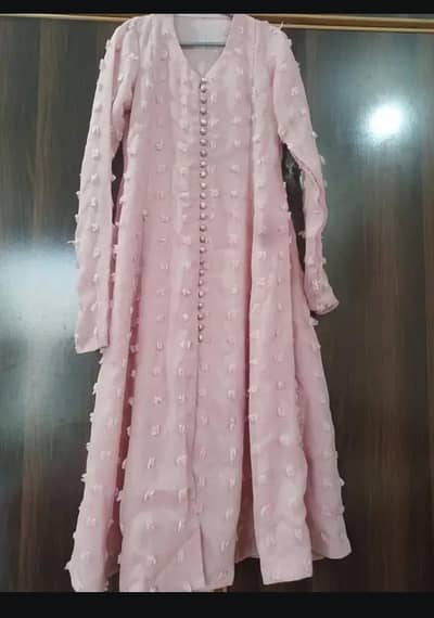 preloved dresses/preloved partywear/preloved clothes/old but new