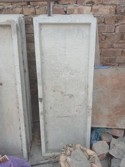 Concrete slabs 4 feet x 1 &1/2 feet , 7 Feet Gadar