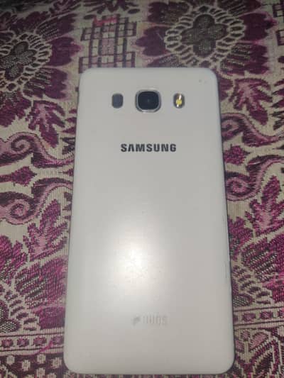 Samsung Mobile J5