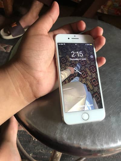 Apple iPhone 7