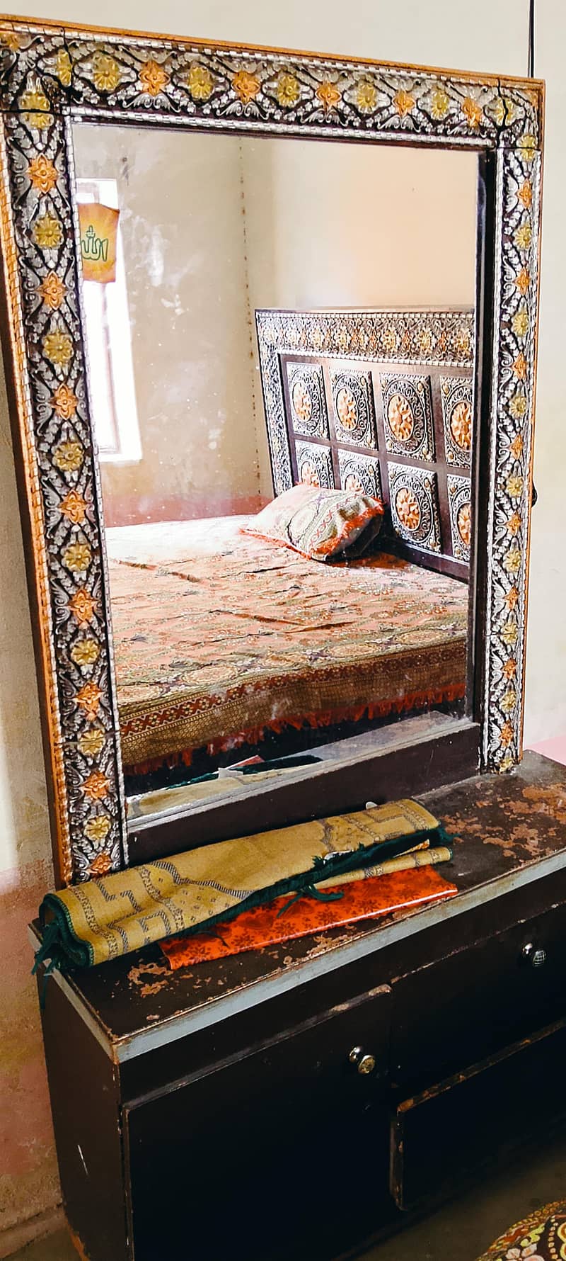 Bed Dressing Table 1