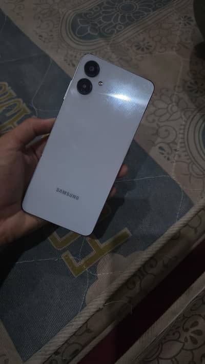 Samsung Mobile A06